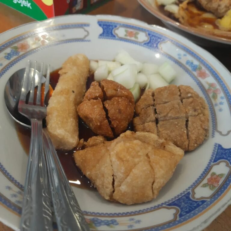 10 Rekomendasi street food Palembang Wajib Anda Coba 5 rekomendasi street food Palembang